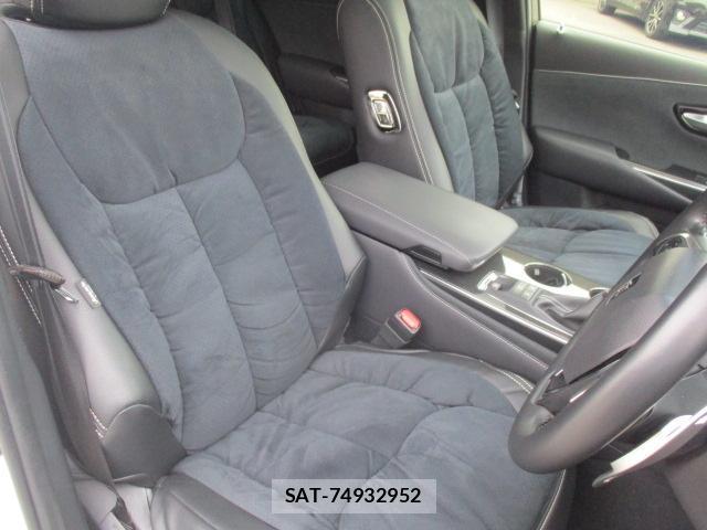 Toyota CROWN HYBRID 2018-07 7793407-16