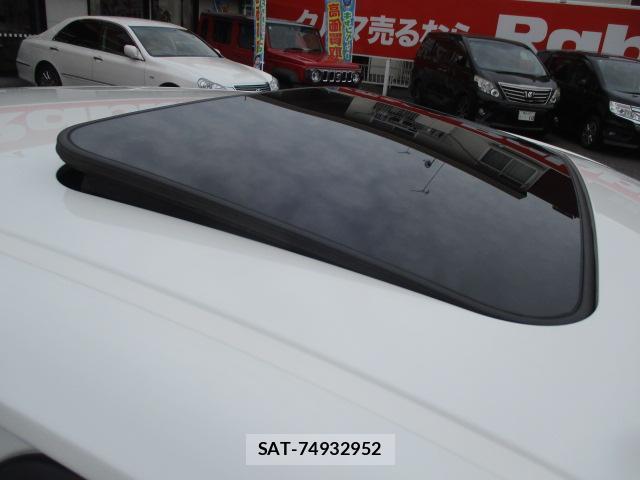 Toyota CROWN HYBRID 2018-07 7793407-3