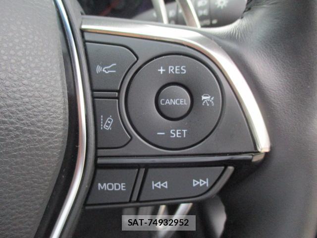 Toyota CROWN HYBRID 2018-07 7793407-7