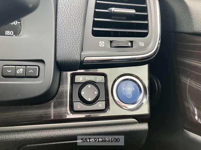 Toyota CROWN HYBRID 2016-03 7793630-12