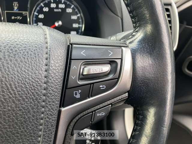 Toyota CROWN HYBRID 2016-03 7793630-14