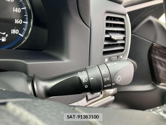 Toyota CROWN HYBRID 2016-03 7793630-5