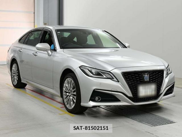 Toyota CROWN HYBRID 2021-12 7794109-0