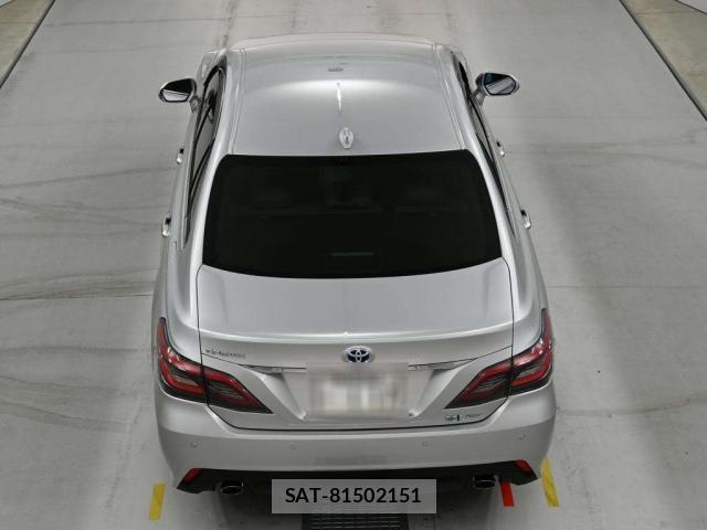 Toyota CROWN HYBRID 2021-12 7794109-11