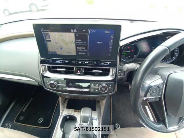 Toyota CROWN HYBRID 2021-12 7794109-5
