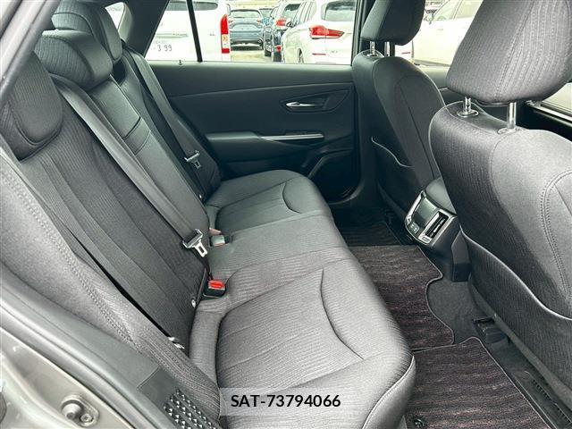 Toyota CROWN HYBRID 2021-07 7794638-14