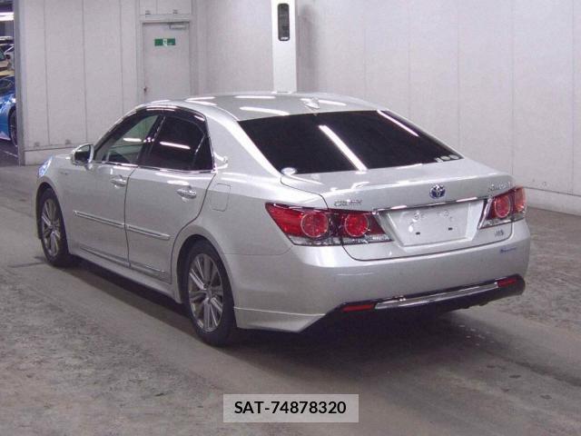 Toyota CROWN HYBRID 2016-01 7794920-1