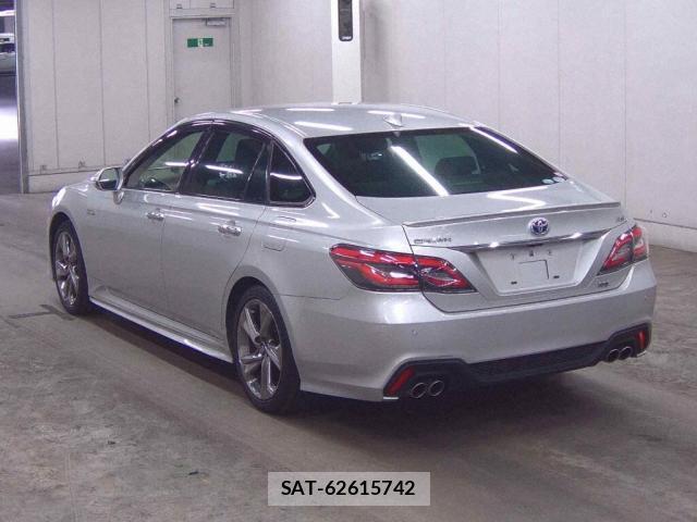 Toyota CROWN HYBRID 2019-04 7794997-1