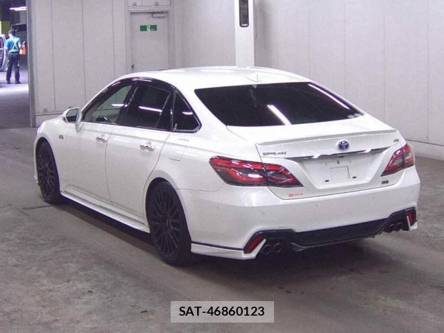 Toyota CROWN HYBRID 2019-04 7795003-1