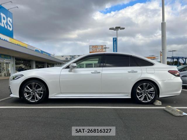 Toyota CROWN HYBRID 2021-03 7795279-1