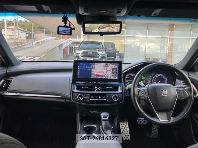 Toyota CROWN HYBRID 2021-03 7795279-8