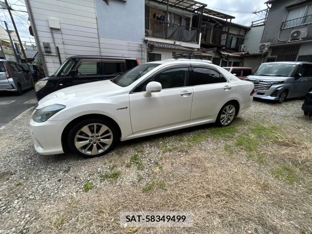 Toyota CROWN HYBRID 2010-07 7796677-1