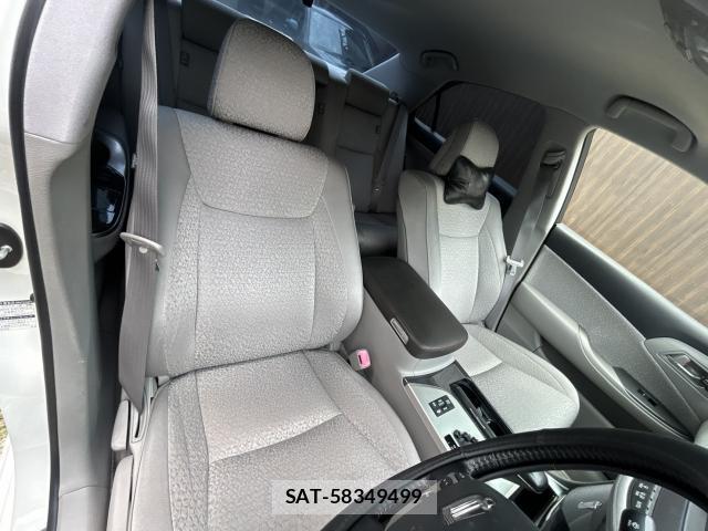 Toyota CROWN HYBRID 2010-07 7796677-12