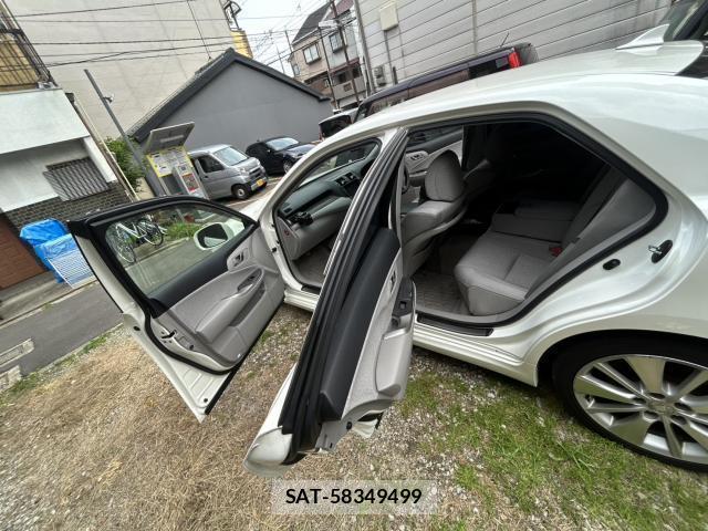 Toyota CROWN HYBRID 2010-07 7796677-9