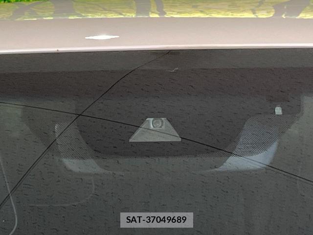 Toyota CROWN HYBRID 2019-06 7797455-4