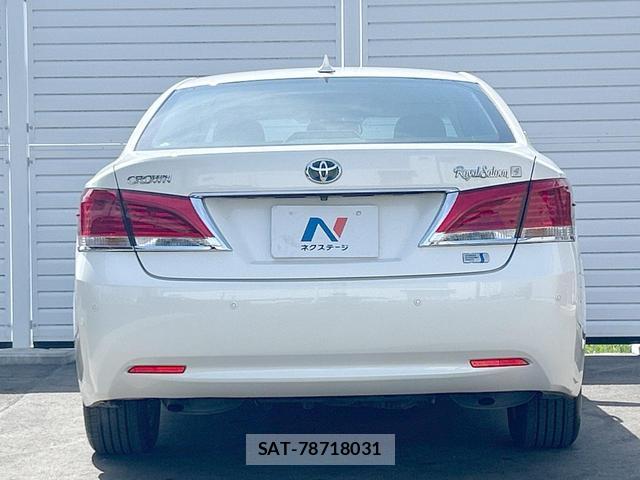 Toyota CROWN HYBRID 2013-03 7798193-16