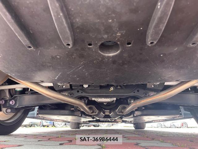 Toyota CROWN HYBRID 2022-02 7799294-18