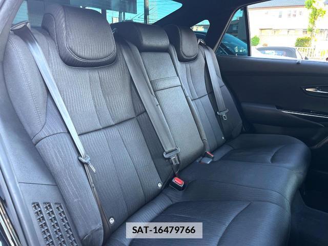 Toyota CROWN HYBRID 2019-11 7799298-8