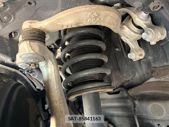 Toyota CROWN HYBRID 2020-09 7799302-18