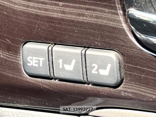 Toyota CROWN HYBRID 2016-01 7799545-7
