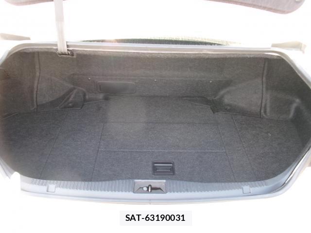 Toyota CROWN HYBRID 2014-03 7800523-18