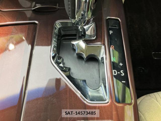 Toyota CROWN HYBRID 2013-03 7800721-16