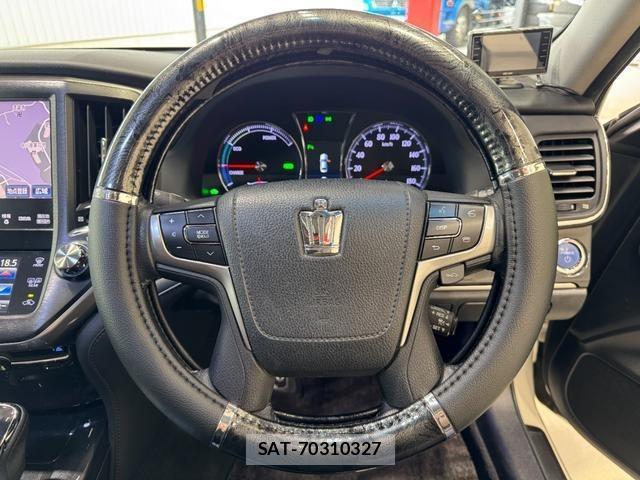 Toyota CROWN HYBRID 2013-03 7801251-12