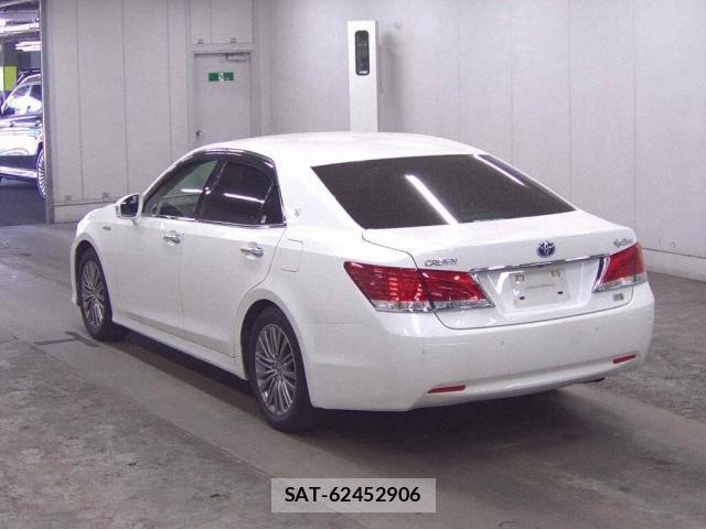 Toyota CROWN HYBRID 2016-05 7801460-3