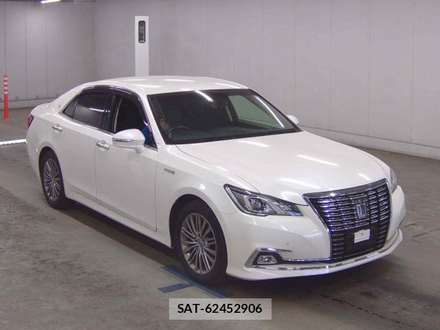 Toyota CROWN HYBRID 2016-05 7801460-5