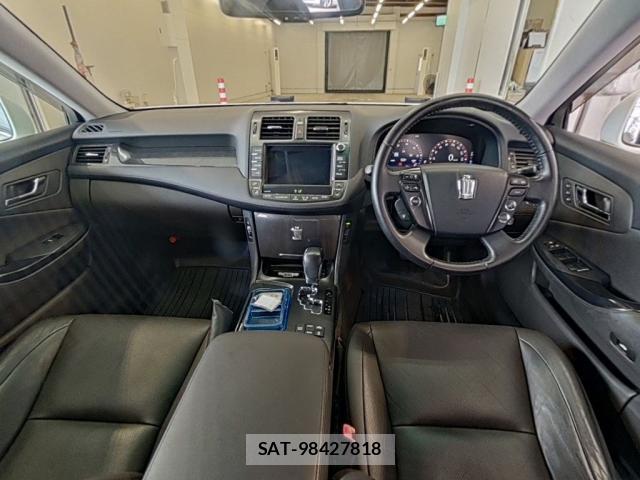 Toyota CROWN HYBRID 2008-12 7801471-2