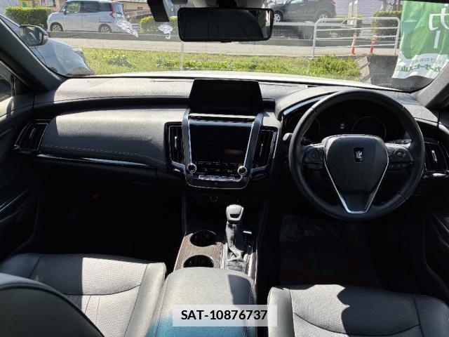 Toyota CROWN HYBRID 2019-03 7801722-2