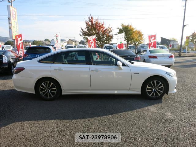 Toyota CROWN HYBRID 2019-11 7803349-4