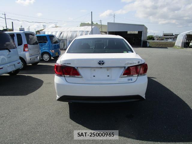 Toyota CROWN HYBRID 2014-06 7803352-15