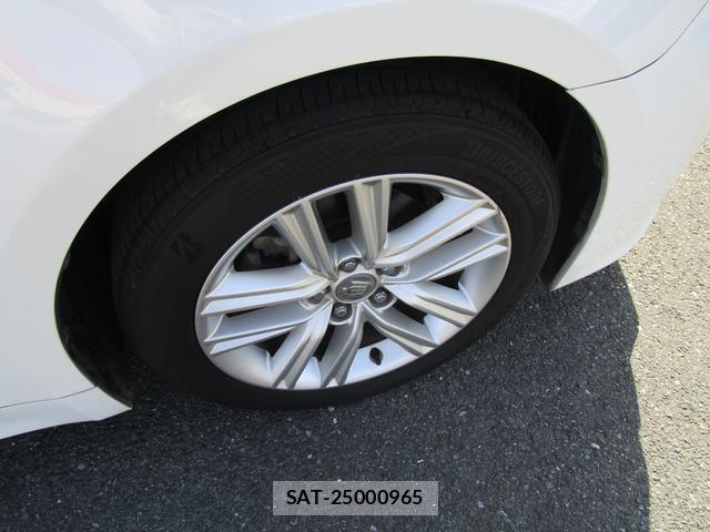 Toyota CROWN HYBRID 2014-06 7803352-19