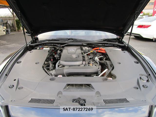 Toyota CROWN HYBRID 2019-08 7803368-19