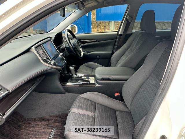 Toyota CROWN HYBRID 2016-04 7803474-10