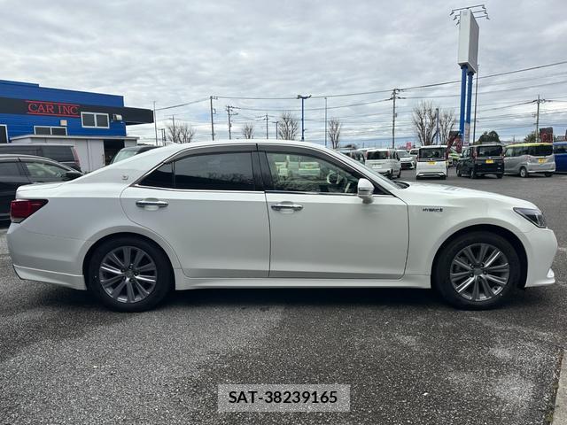 Toyota CROWN HYBRID 2016-04 7803474-4