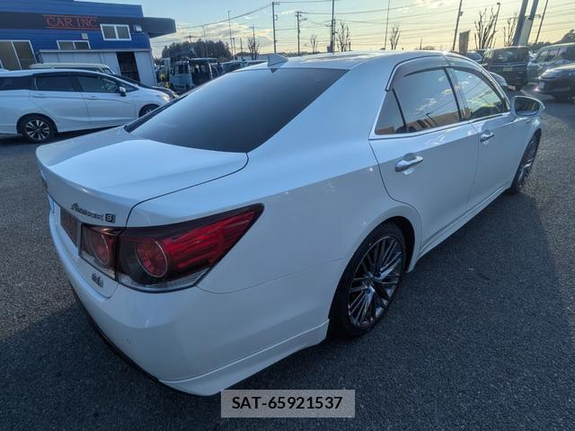 Toyota CROWN HYBRID 2016-12 7803492-4