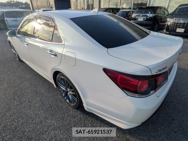 Toyota CROWN HYBRID 2016-12 7803492-6