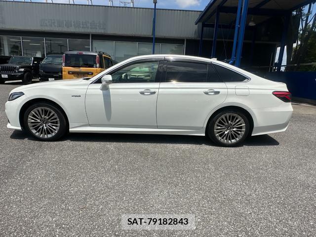 Toyota CROWN HYBRID 2020-03 7803559-5