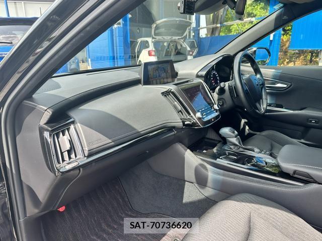 Toyota CROWN HYBRID 2020-04 7803560-11