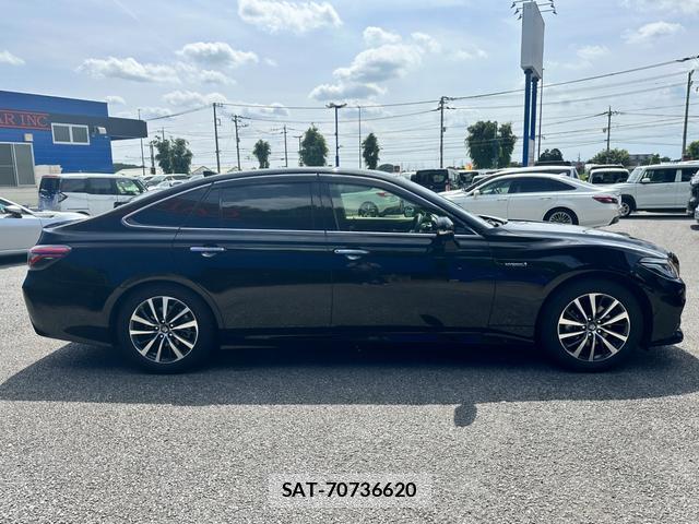 Toyota CROWN HYBRID 2020-04 7803560-3