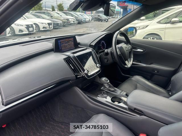 Toyota CROWN HYBRID 2019-03 7803566-10