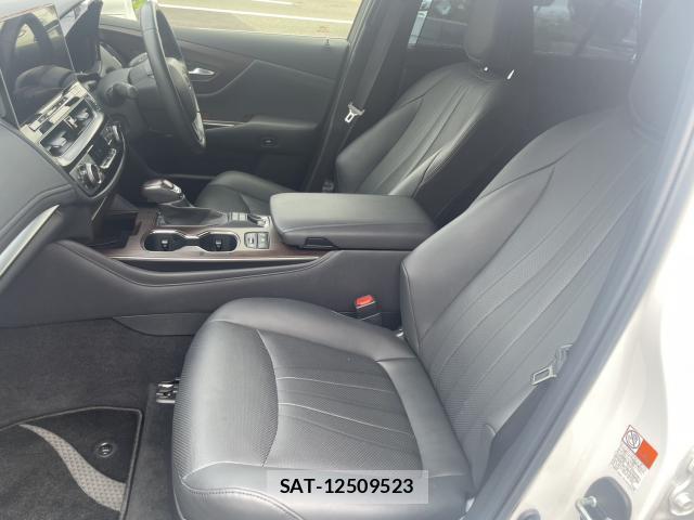 Toyota CROWN HYBRID 2021-01 7803876-11