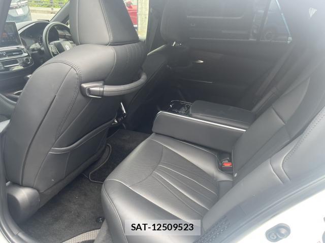 Toyota CROWN HYBRID 2021-01 7803876-12