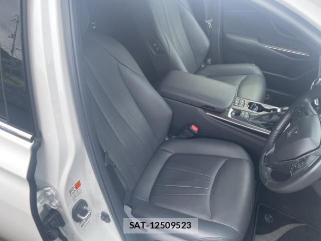 Toyota CROWN HYBRID 2021-01 7803876-14