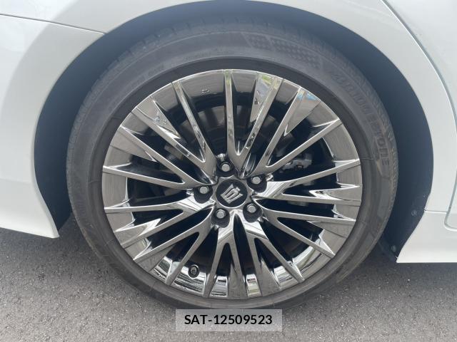 Toyota CROWN HYBRID 2021-01 7803876-18