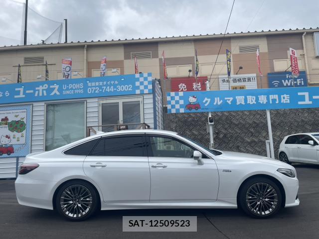 Toyota CROWN HYBRID 2021-01 7803876-8
