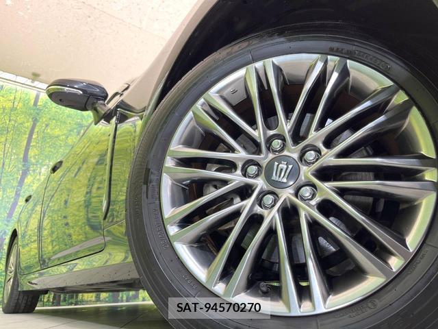 Toyota CROWN HYBRID 2021-02 7803922-12