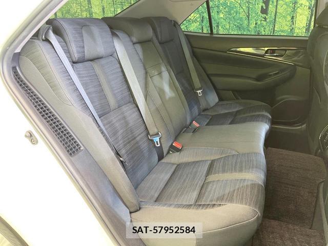 Toyota CROWN HYBRID 2015-02 7803925-8